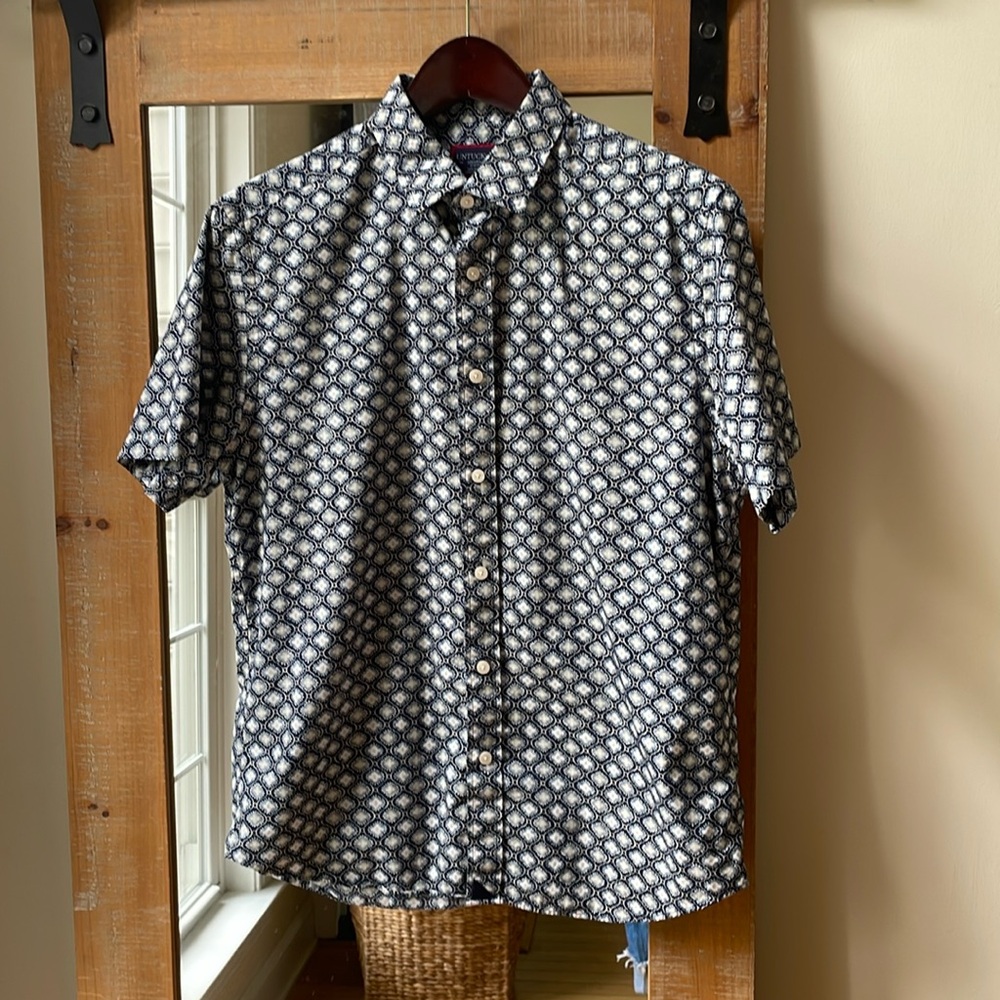 UNTUCKit Larz Slim Fit Short Sleeve Dress Shirt Size M